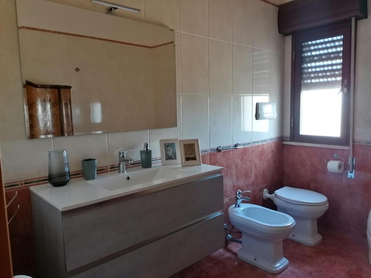 جيلا Gmb Villa Rosy المظهر الخارجي الصورة
