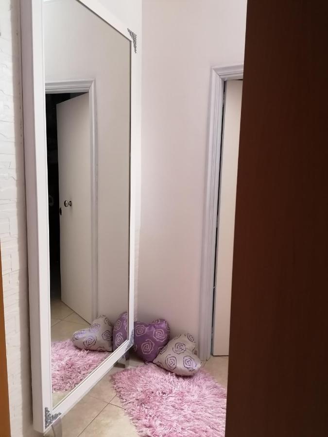 جيلا Gmb Villa Rosy المظهر الخارجي الصورة